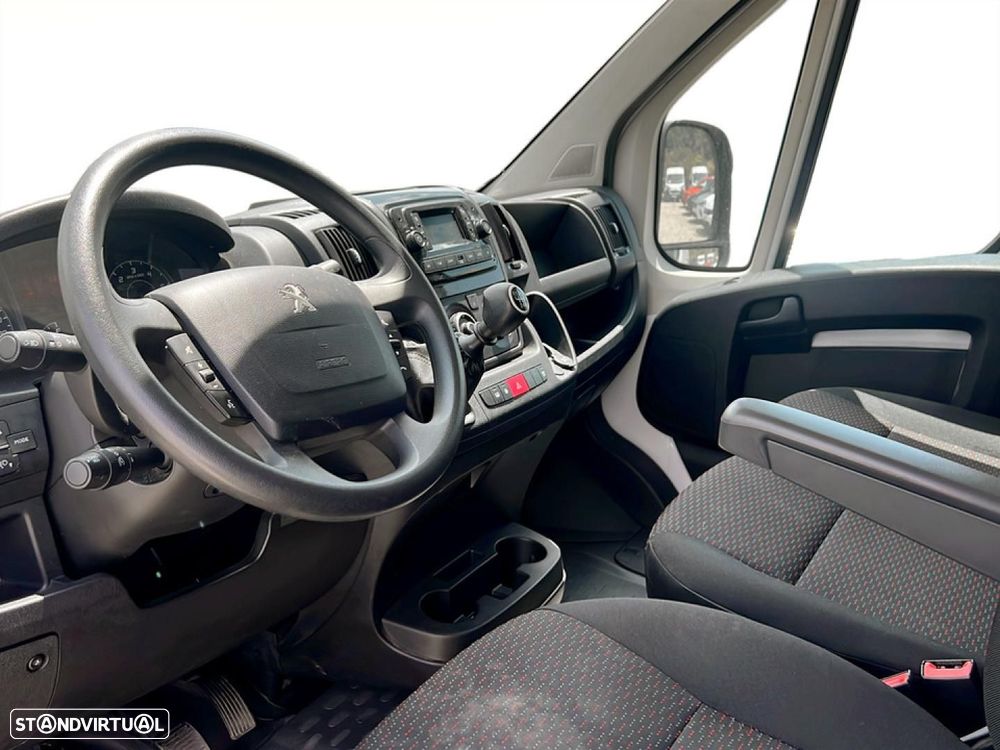 Peugeot Boxer 2.2 BlueHDi 165 S&S 335 L2H2 - 9