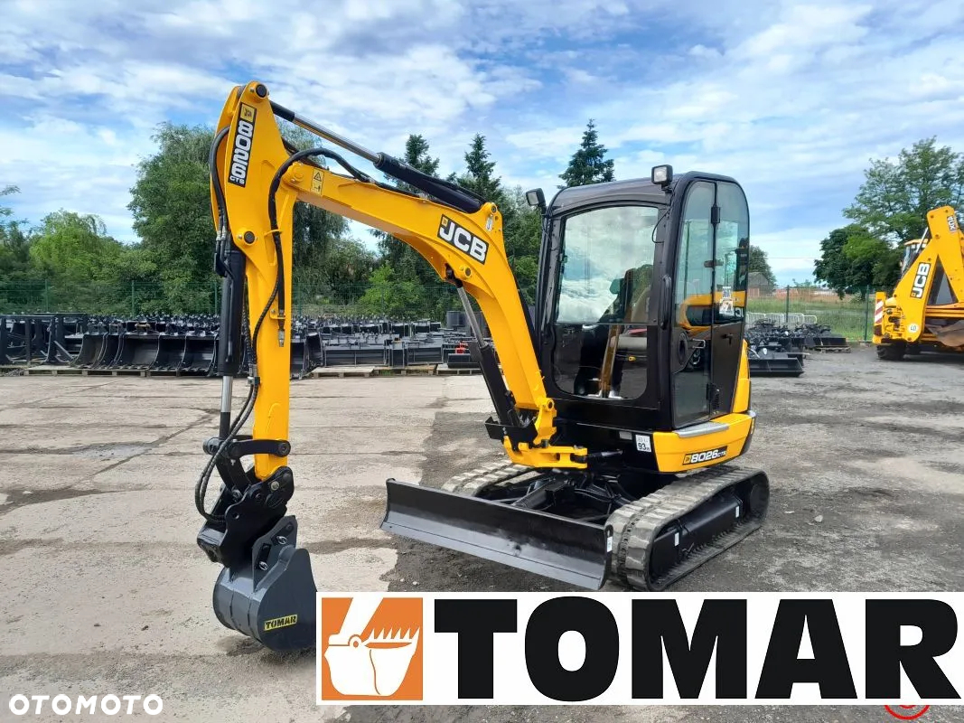 JCB 8026 - 4