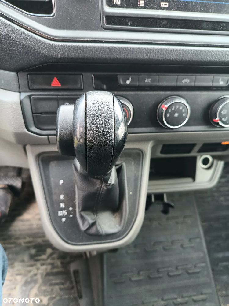 Volkswagen Crafter KONTENER+ winda ZEPRO (750kg) 2.0 TDI diesel 177kM automat 2019 rok bogate wyposażenie-WEBASTO, KAMERA COFANIA, KLIMA, STAN BARDZO DOBRY! - 8