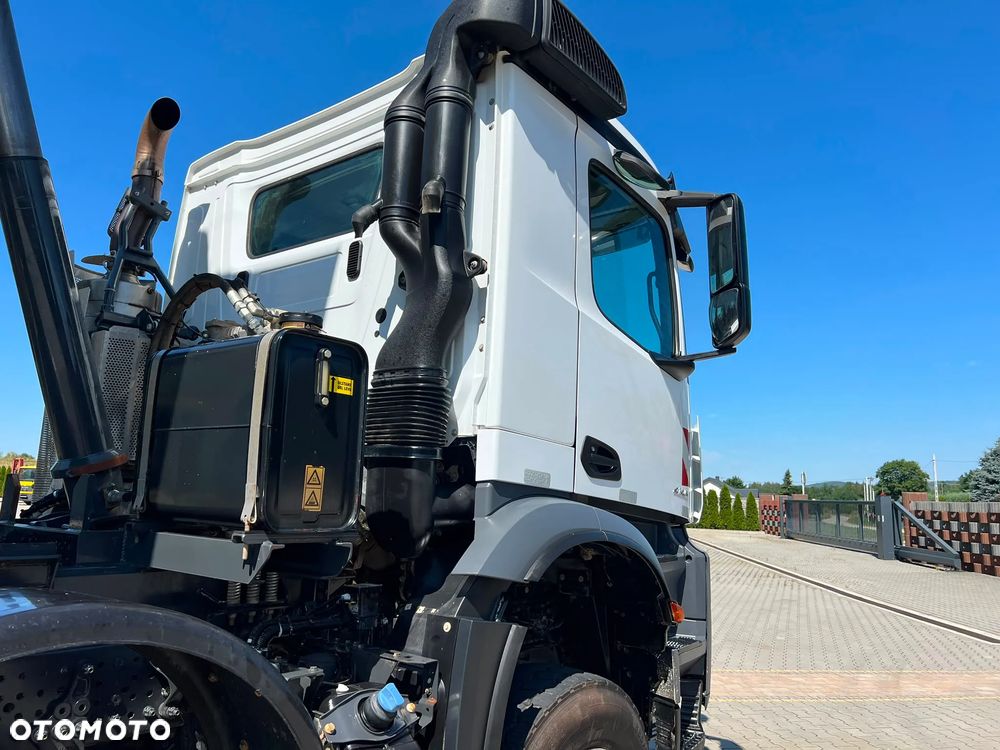 Mercedes-Benz Arocs 4145 AK 8x8 | Wywrotka Carnehl 18 m³ | 82 tys. km | Euro 6 | - 4