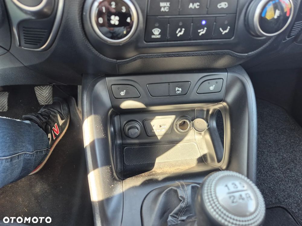 Hyundai ix35 2.0 2WD Trend - 13