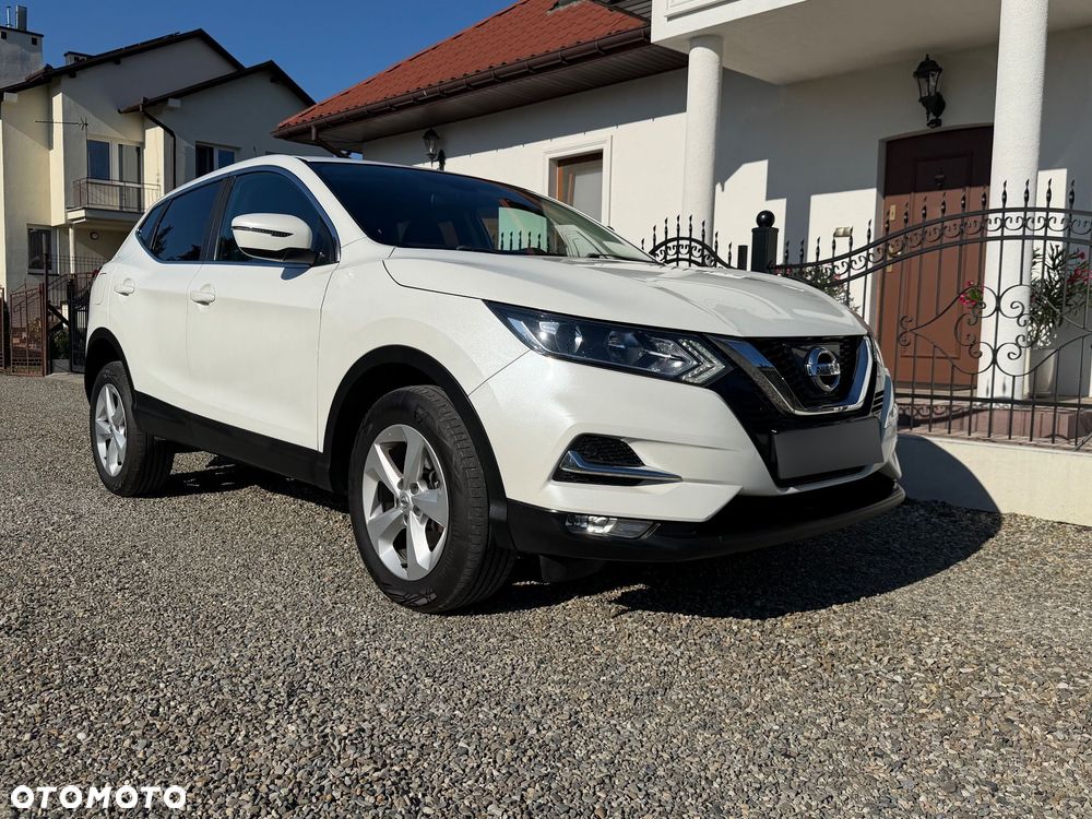 Nissan Qashqai - 1