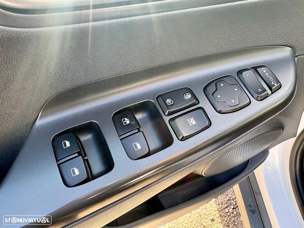 Hyundai Kauai 39 kWh Premium - 15