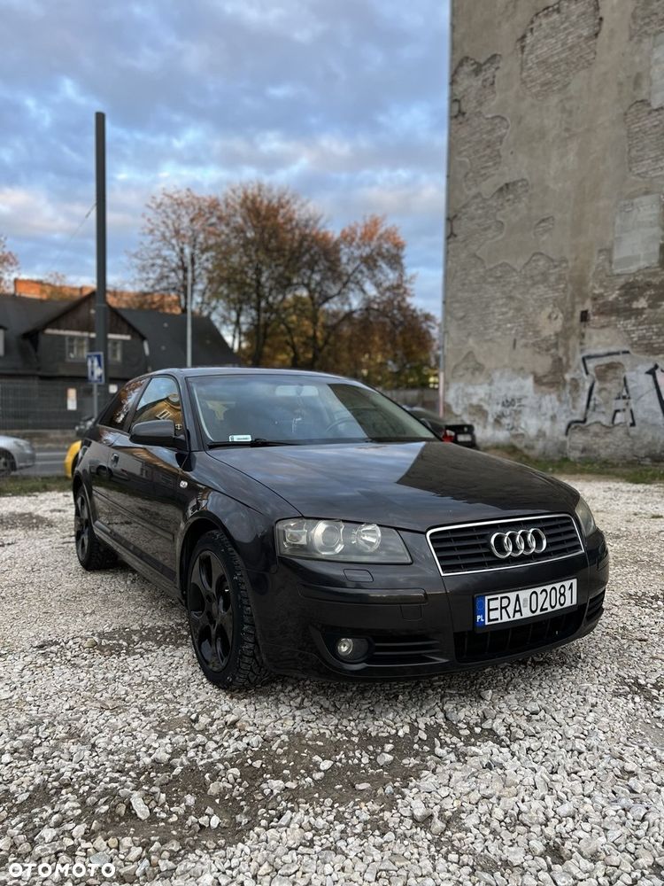 Audi A3 Sportback - 1