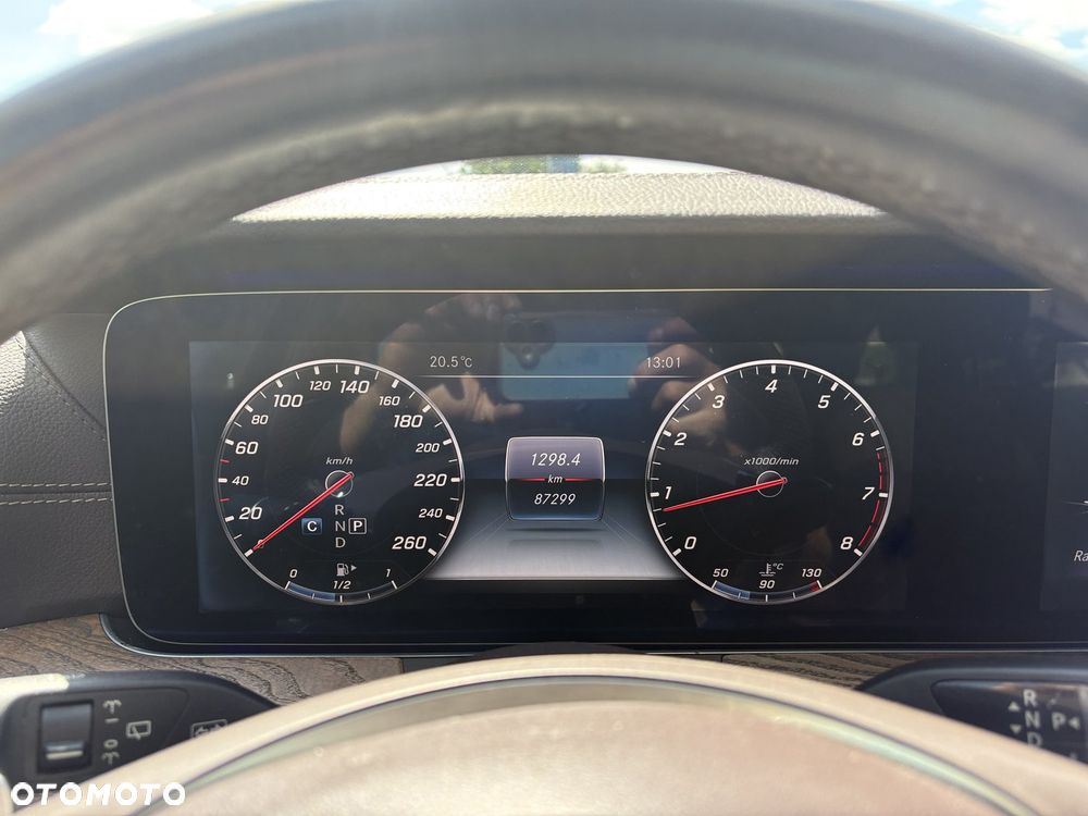 Mercedes-Benz Klasa E 250 9G-TRONIC Exclusive - 12