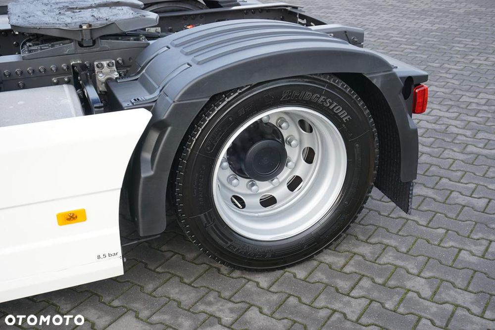 Volvo / FH / AREO / 460 / I – SAVE / LOW DECK / MEGA / XL / E 6 / ACC / I -COOL / NOWY MODEL - 19