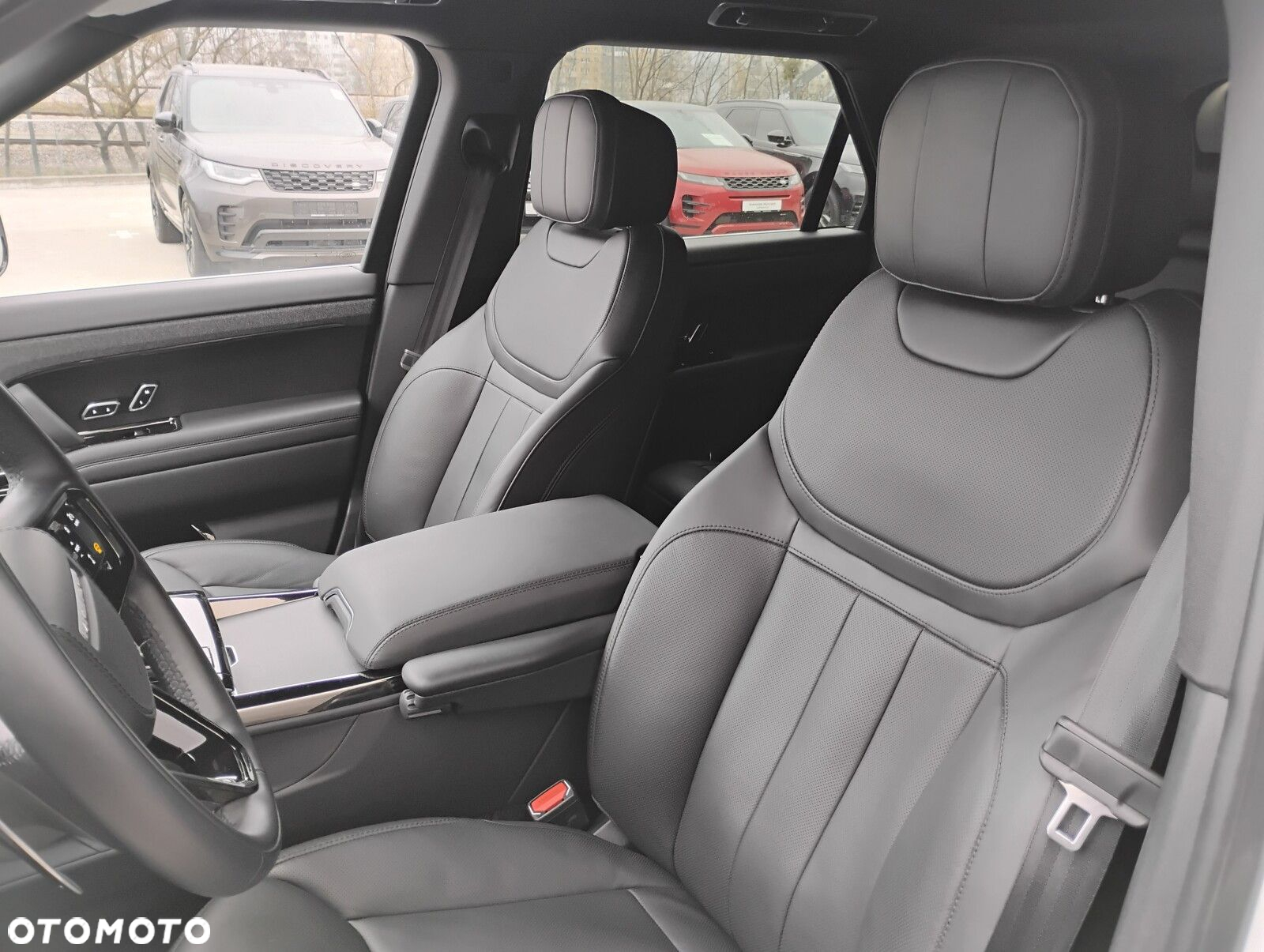 Land Rover Range Rover Sport - 11