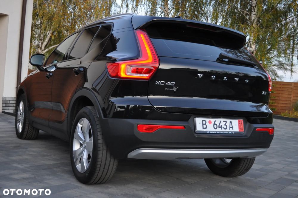Volvo XC 40 T3 Momentum Pro - 14