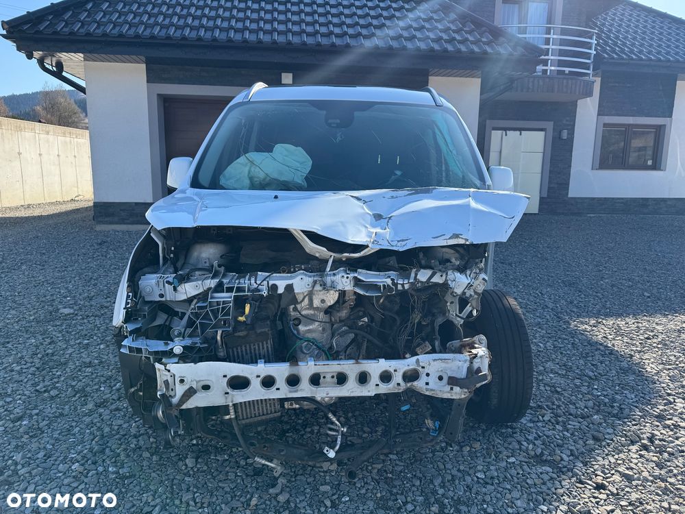 Ford Tourneo Connect Grand - 3