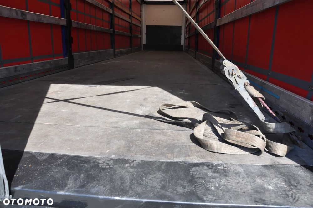 Wielton STANDARD PODNOSZONY DACH SAF PODNOSZONA OŚ - 23