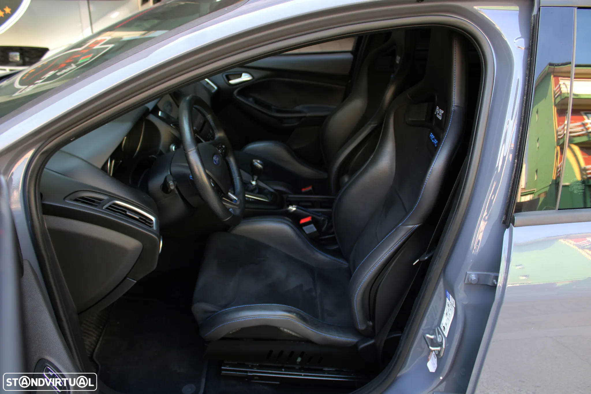 Ford Focus 2.3 EcoBoost RS - 21