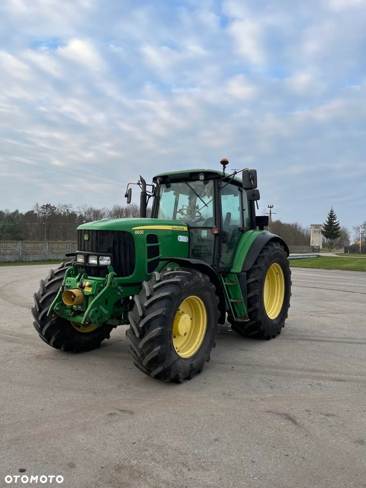 John Deere 6630 - 9