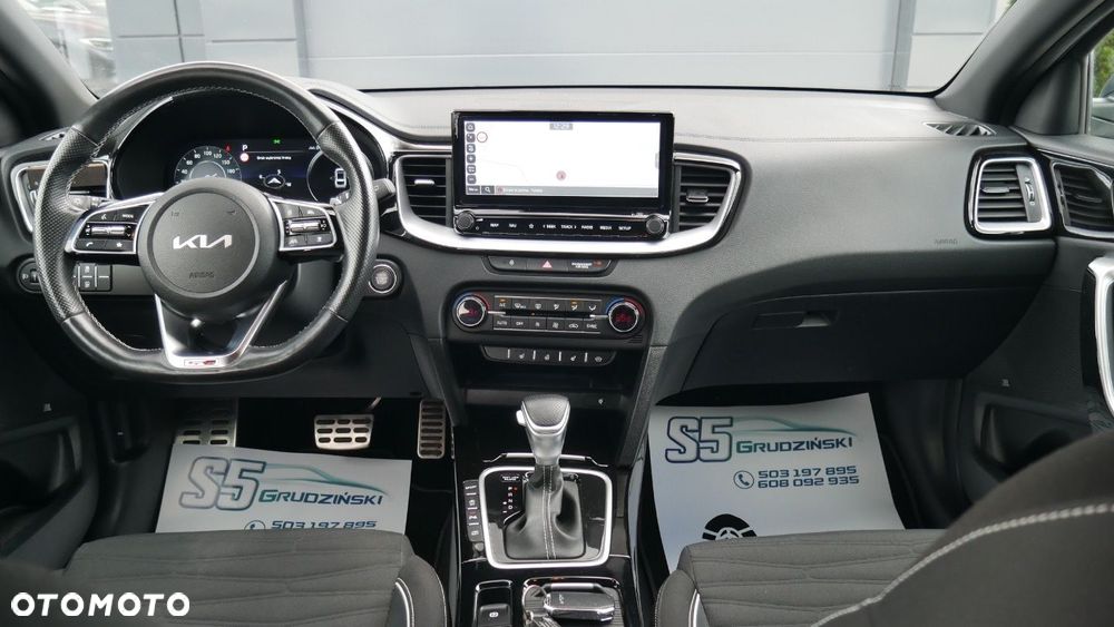 Kia ProCeed - 8