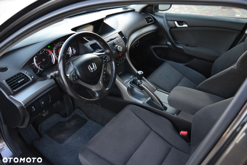 Honda Accord 2.0 Elegance - 17