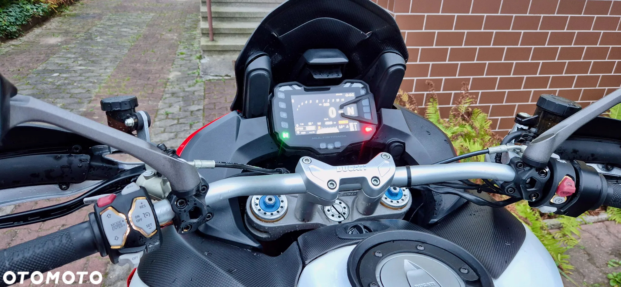 Ducati Multistrada - 13
