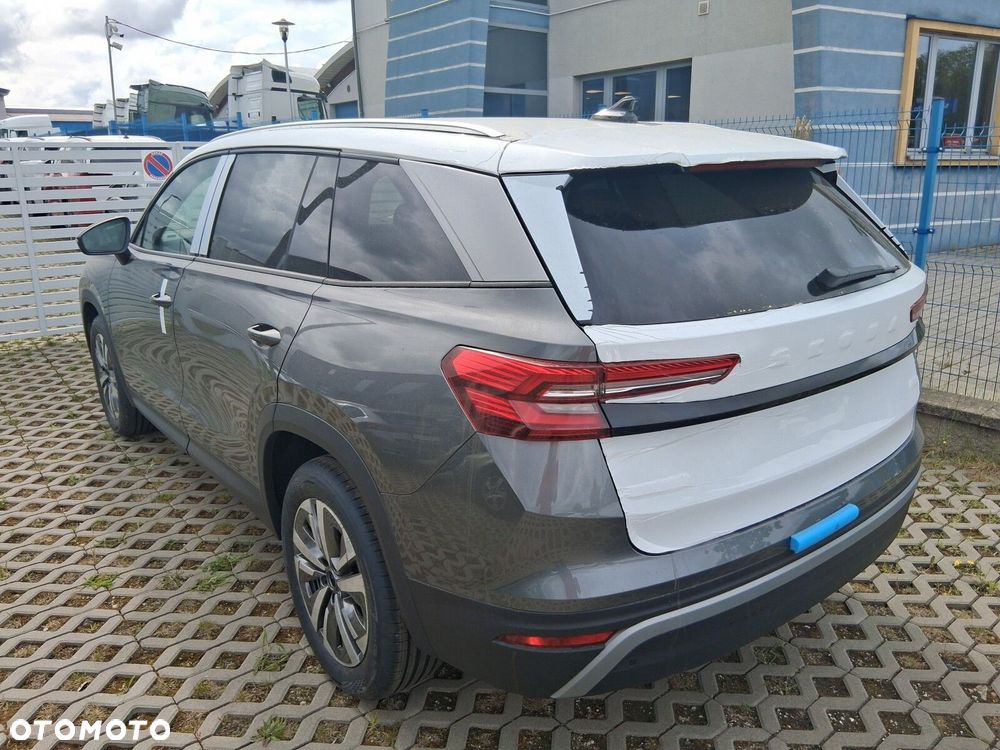 Skoda Kodiaq 2.0 TSI 4x4 Selection DSG - 4