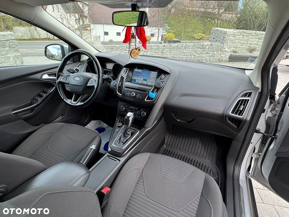 Ford Focus - 7