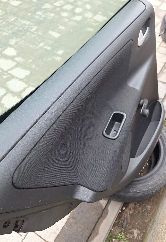 DRZWI LEWY TYŁ KOMPLETNE  -PEUGEOT 207 SW /KOMBI -KTH - 3
