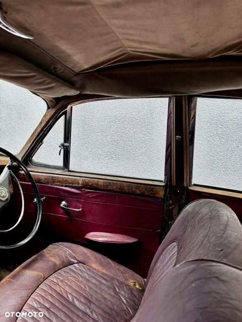 Jaguar Daimler - 26