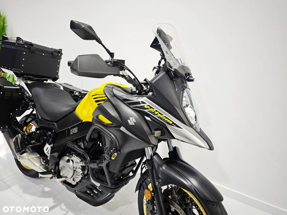 Suzuki V-STROM - 7