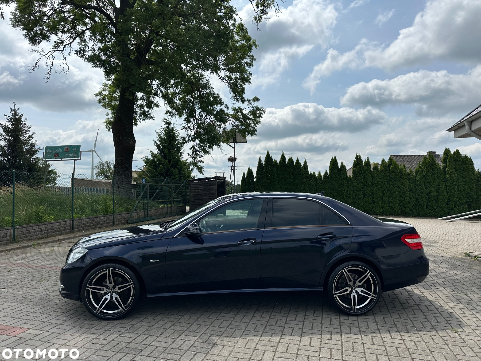 Mercedes-Benz Klasa E 220 BlueTEC 7G-TRONIC Avantgarde - 3