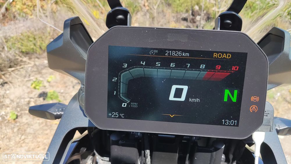 BMW F 750 GS Triple Black - 23