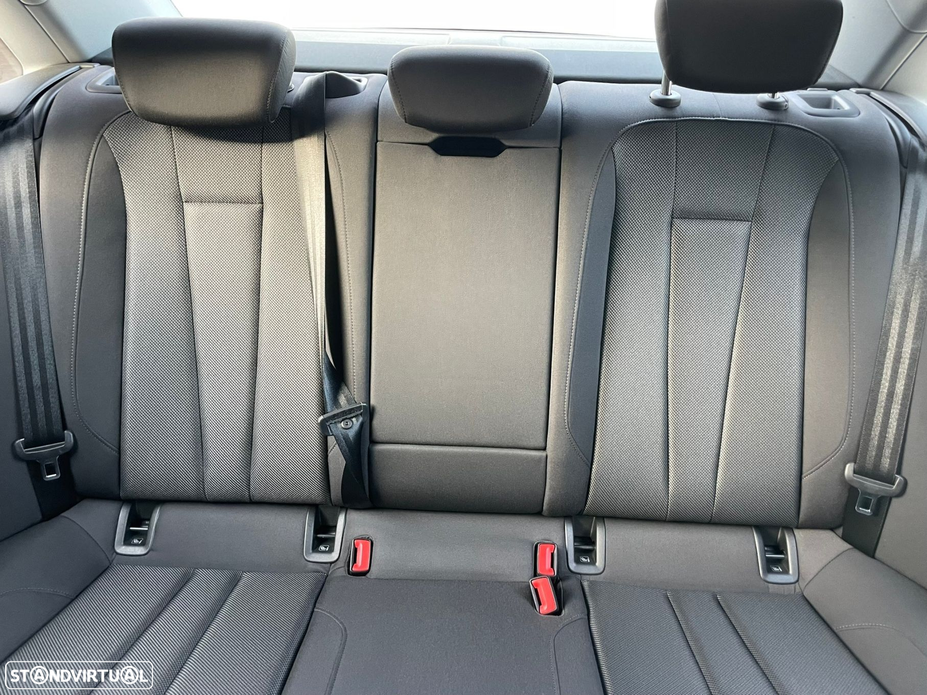 Audi A4 35 TDI Advanced S tronic - 8