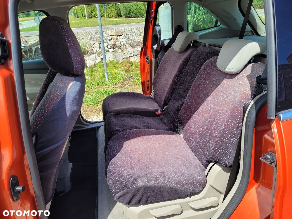 Ford Grand C-MAX 1.6 EcoBoost Start-Stop-System Champions Edition - 5