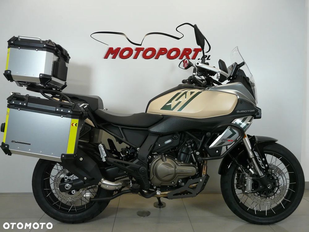 QJMOTOR SRT 600SX - 1