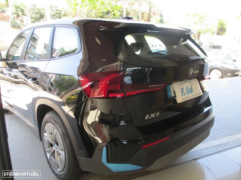 BMW iX1 xDrive30 - 22
