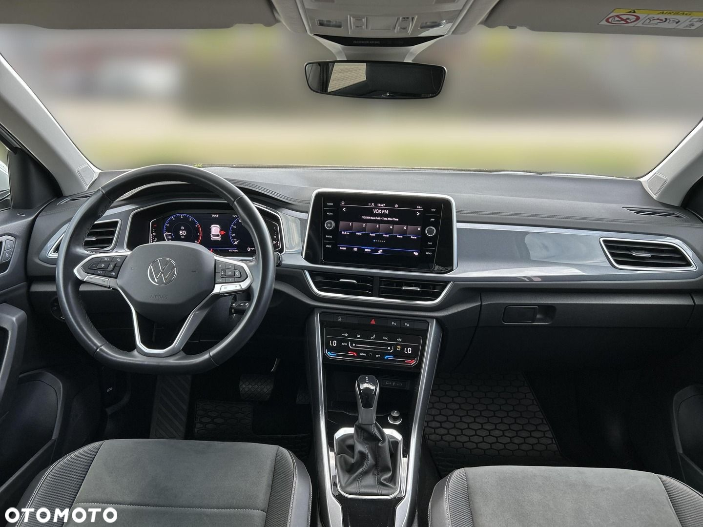 Volkswagen T-Roc 1.5 TSI Style DSG - 15
