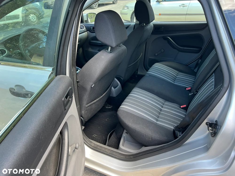 Ford Focus 1.6 TDCi Econetic - 19