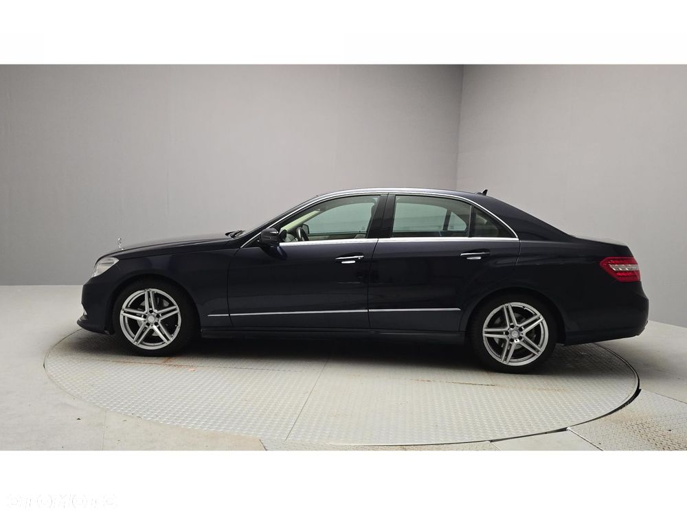 Mercedes-Benz Klasa E - 3