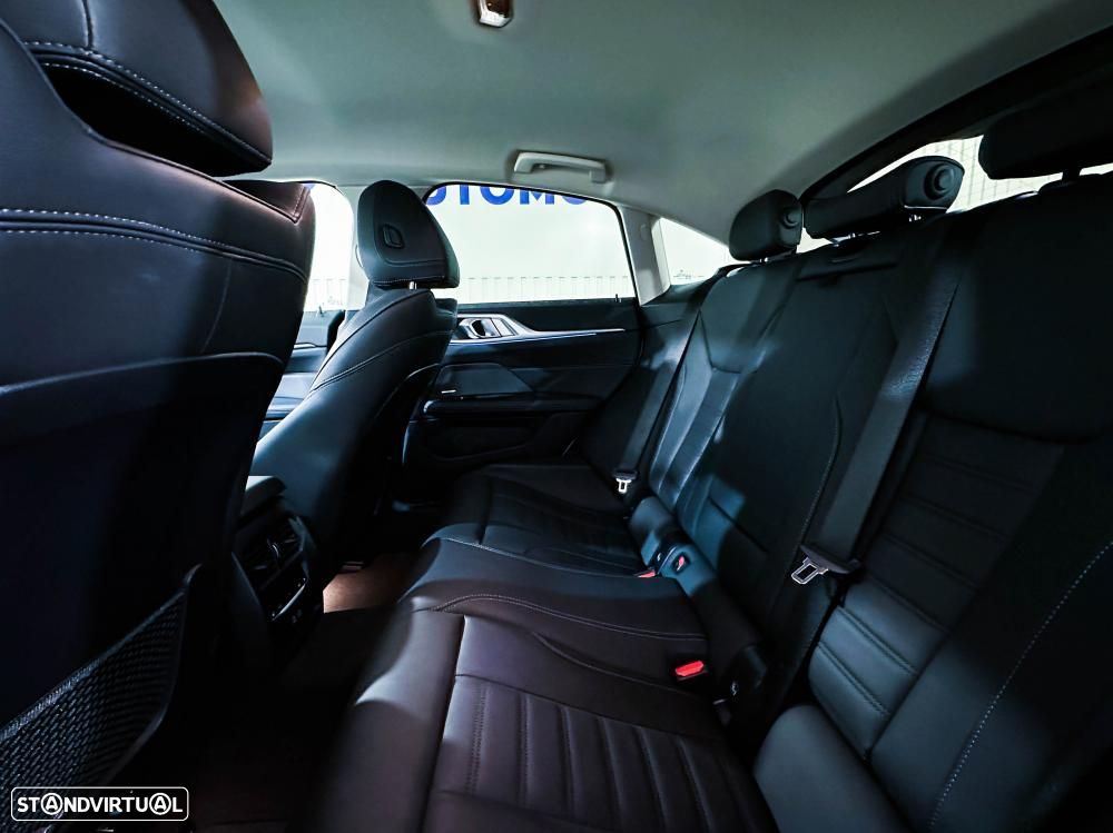 BMW i4 eDrive40 Pack Desportivo M - 10