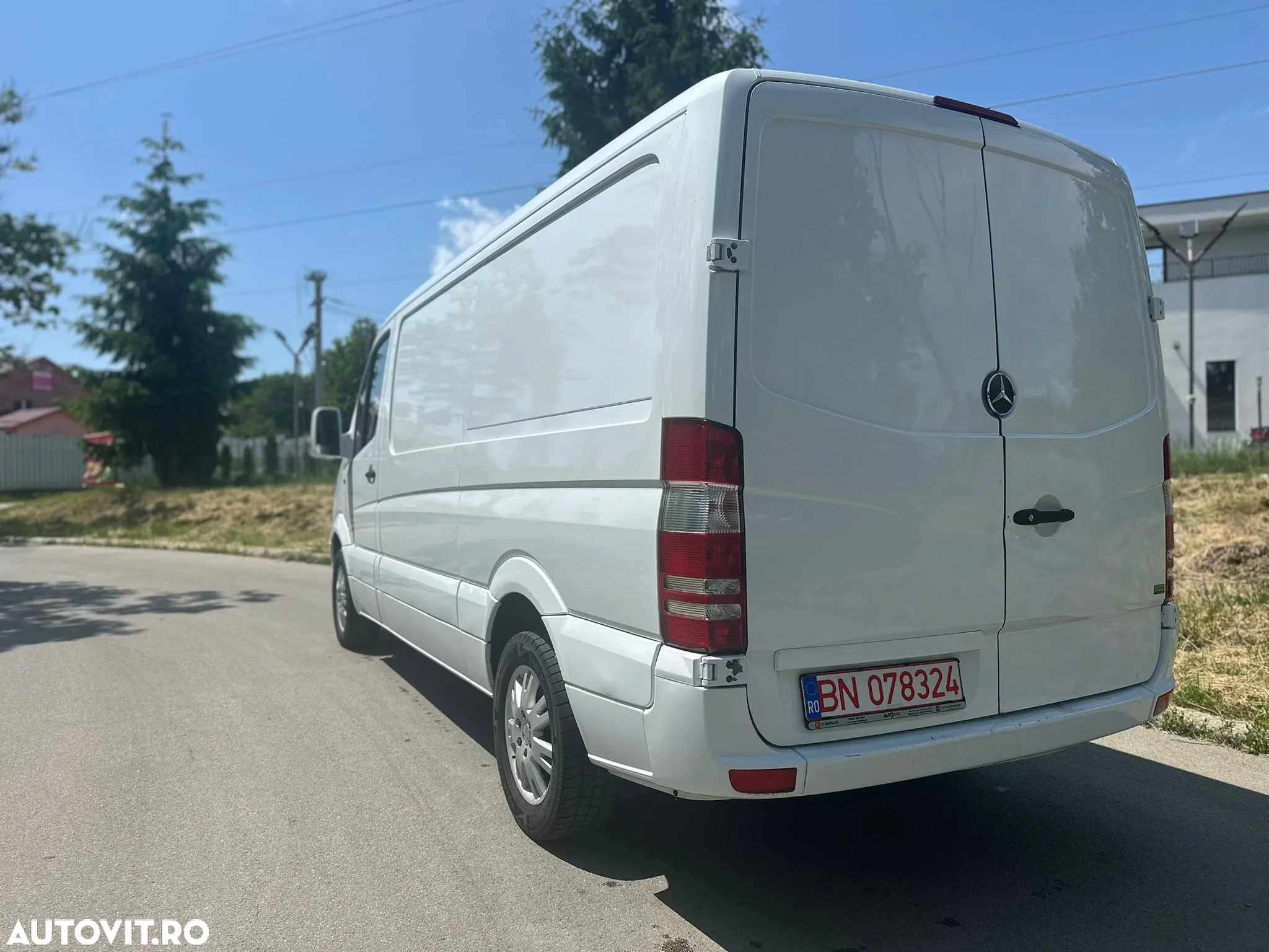 Mercedes-Benz Sprinter - 3