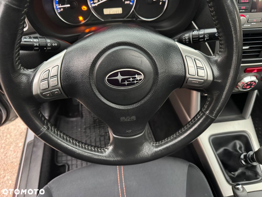 Subaru Forester 2.0D Exclusive - 21