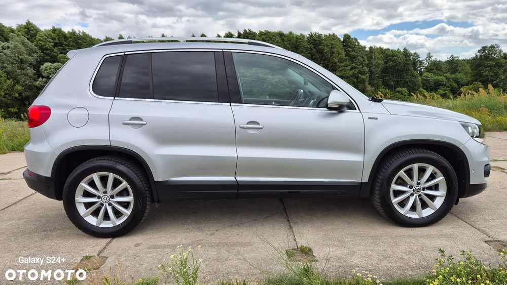 Volkswagen Tiguan 2.0 TDI DPF BlueMotion Technology Lounge Sport & Style - 9