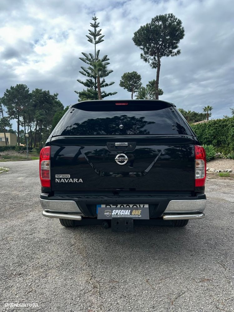 Nissan Navara 2.3 dCi CD 4WD N-Connecta - 11