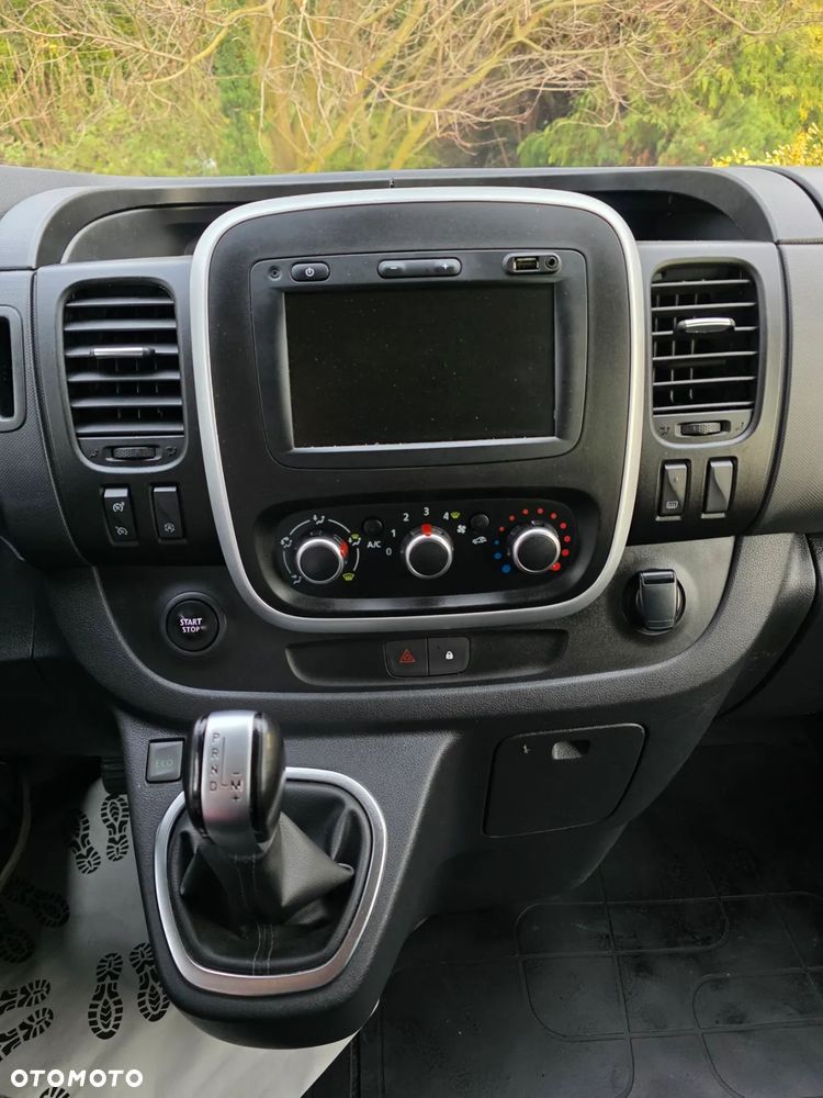 Renault Trafic - 13