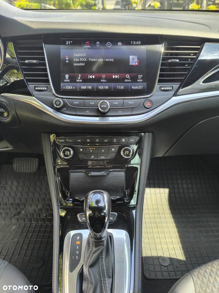 Opel Astra 1.6 CDTI Dynamic - 3