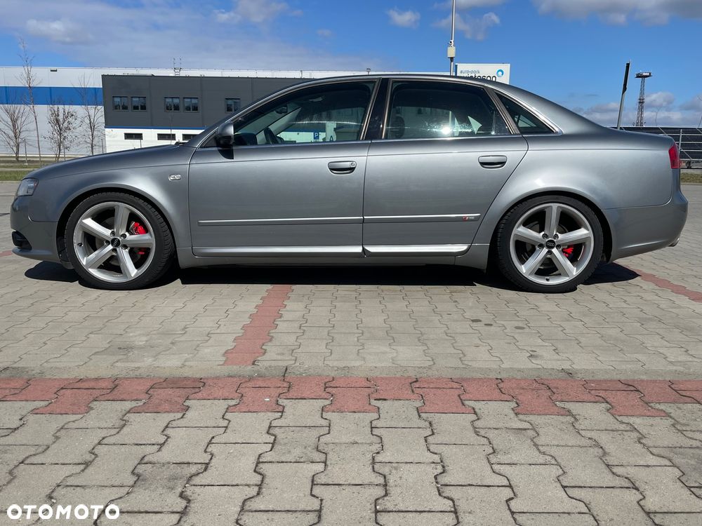 Audi A4 Limousine 1.8T Quattro - 4
