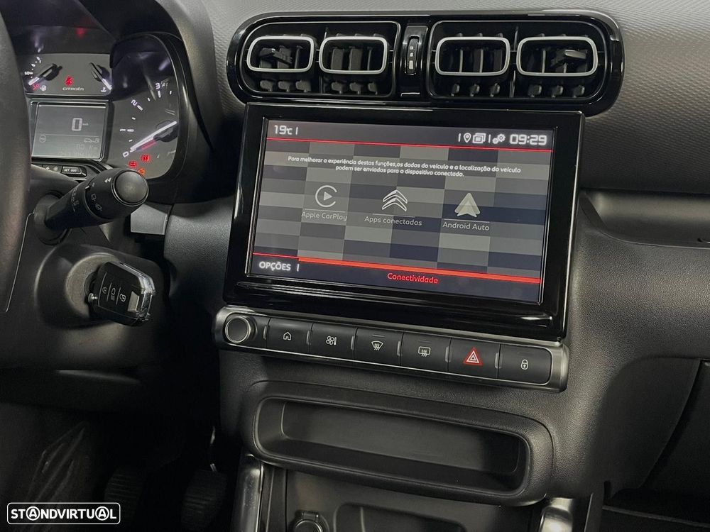 Citroën C3 Aircross 1.2 PureTech Shine - 18