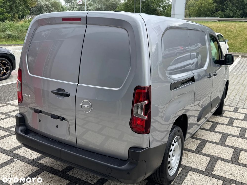 Opel COMBO - 4