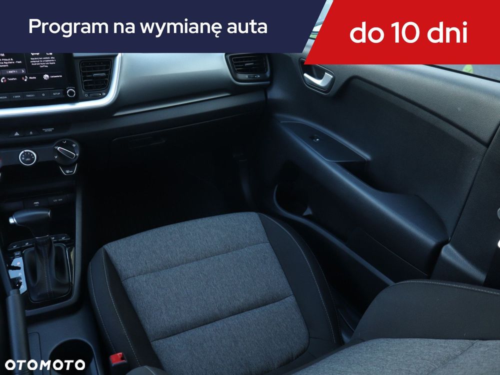 Kia Stonic - 10