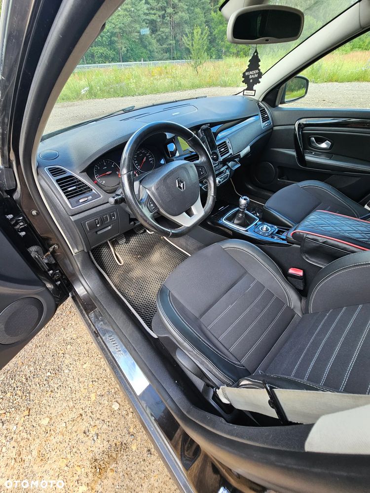 Renault Laguna 2.0 dCi Bose Edition - 8
