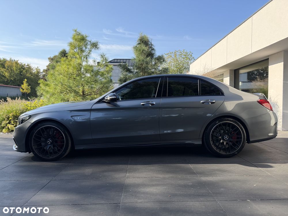 Mercedes-Benz C-Class 2017 photo 3