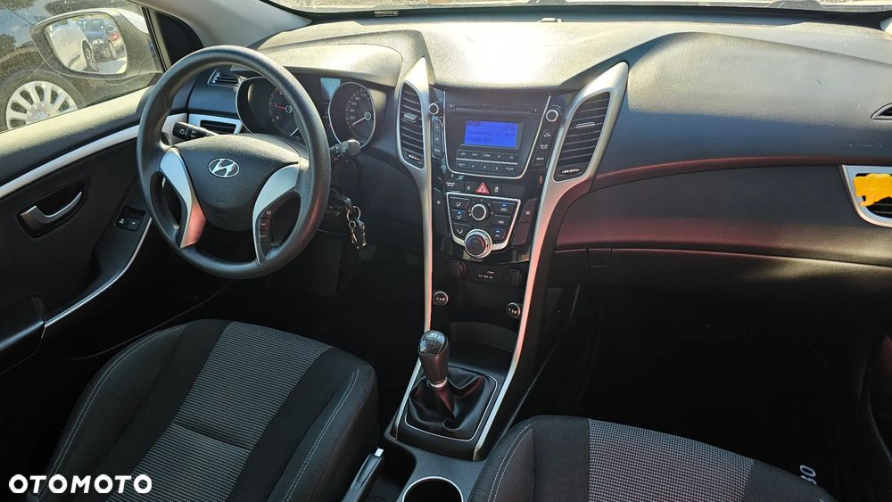 Hyundai i30 1.6 CRDi Comfort - 12