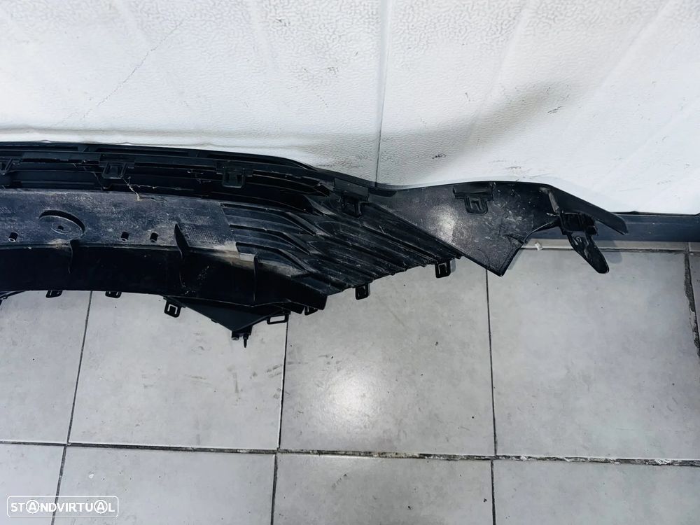 Grelha Toyota Yaris III - 17/20 - 7