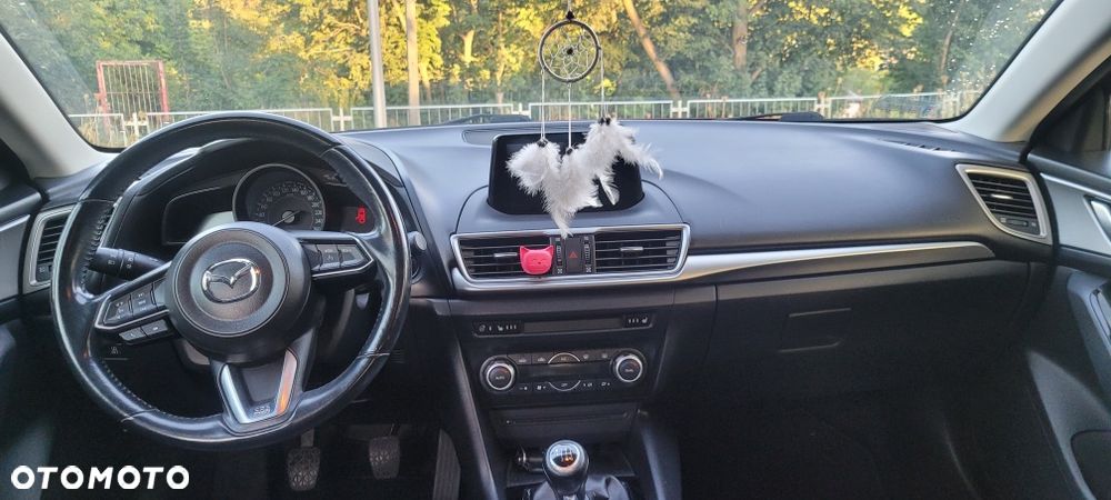 Mazda 3 - 5