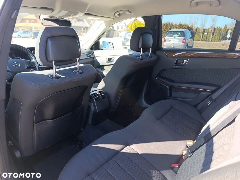 Mercedes-Benz Klasa E 200 Kompressor Automatik Elegance - 15